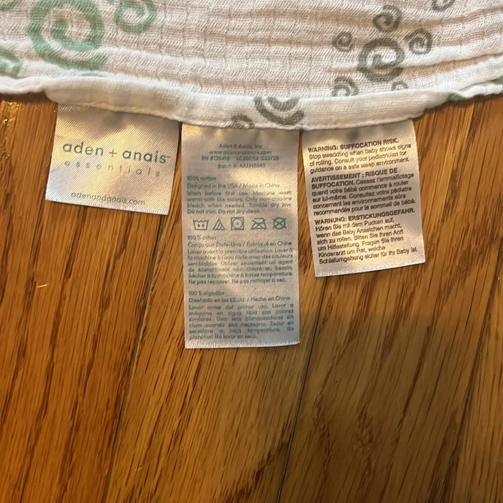 Aden & Anais Cotton Baby Blanket Swaddle Cozy Green Gray‎ Nursery
